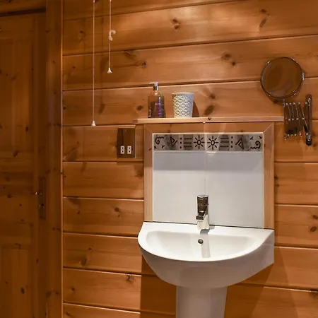 Feriehus Bluebell -uk48309 *